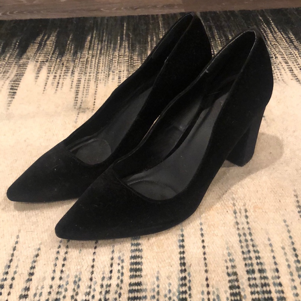Black velvet heels